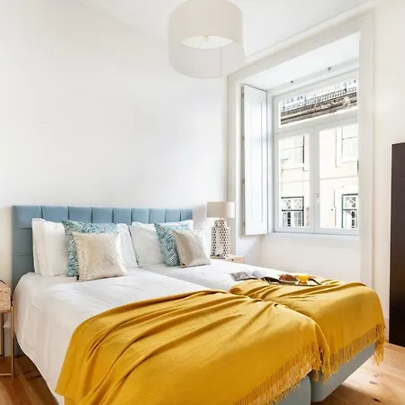 Joivy Splendid Flats Near Santa Justa Lift Apartment *