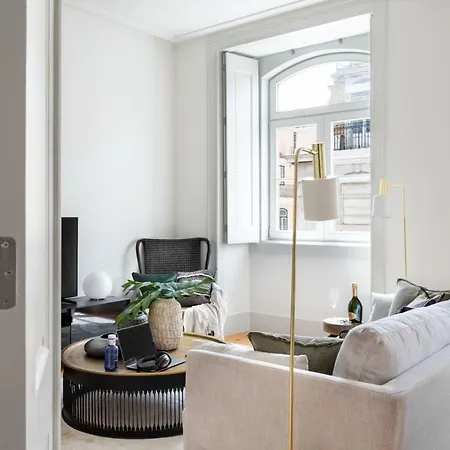 Joivy Splendid Flats Near Santa Justa Lift * Lisbon