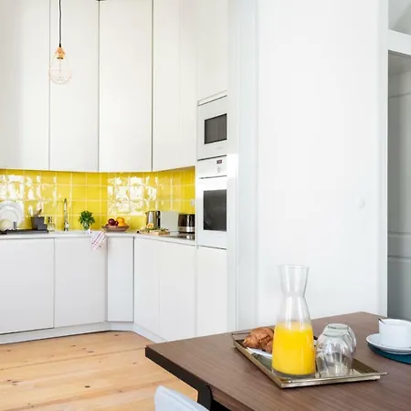 Joivy Splendid Flats Near Santa Justa Lift