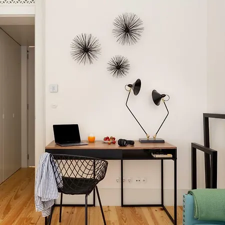 Joivy Splendid Flats Near Santa Justa Lift Apartment