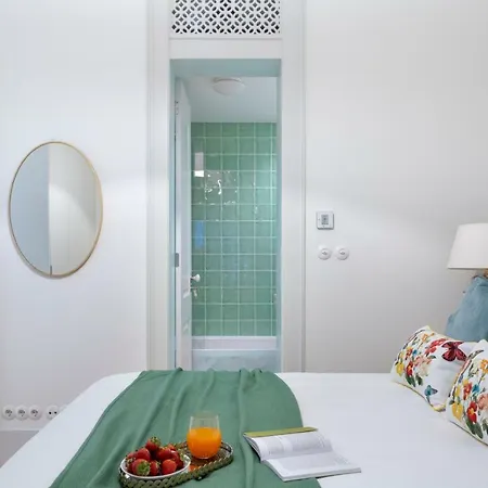 Joivy Splendid Flats Near Santa Justa Lift * Lisbon