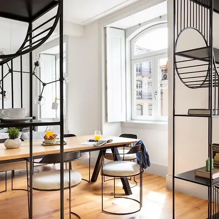 Apartment Joivy Splendid Flats Near Santa Justa Lift Lisbon